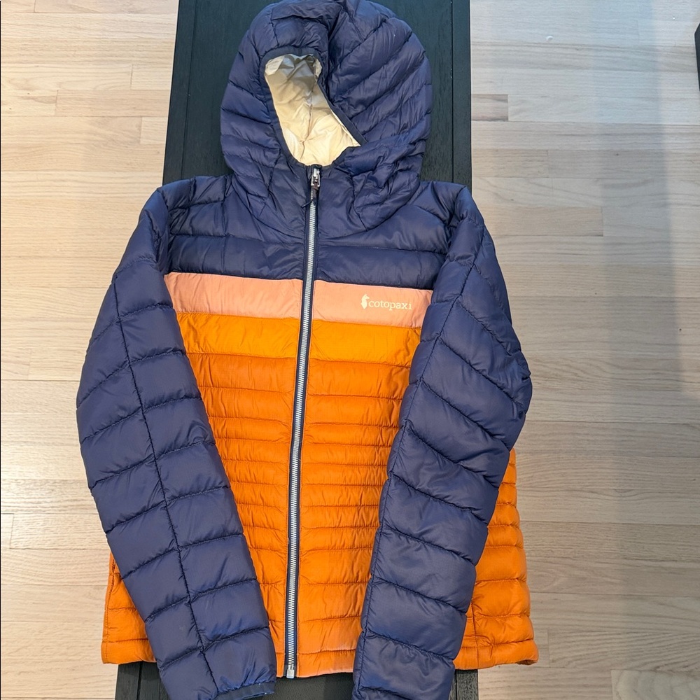 Cotopaxi Women’s Blue and Orange Puffer Jacket